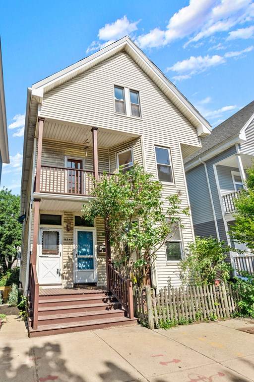 3243 Washington St - Photo 1