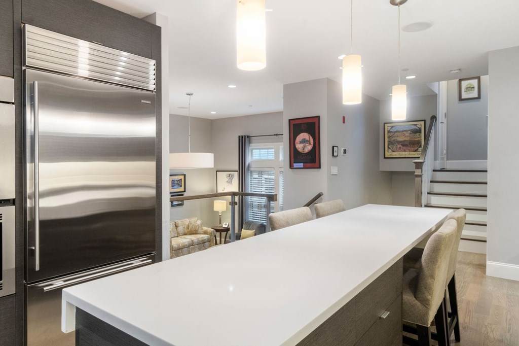 41 Elmwood St - Photo 1