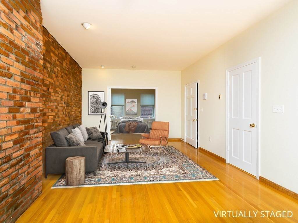 20 Harvard Street - Photo 1
