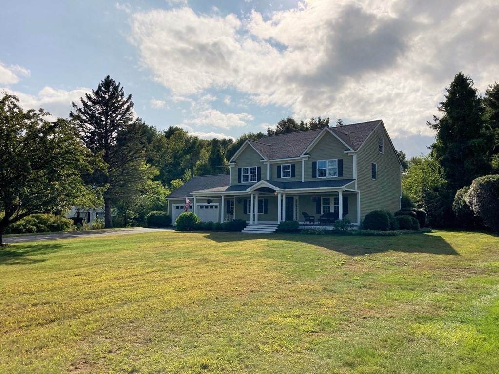 55 Sawmill Plain Road - Photo 1