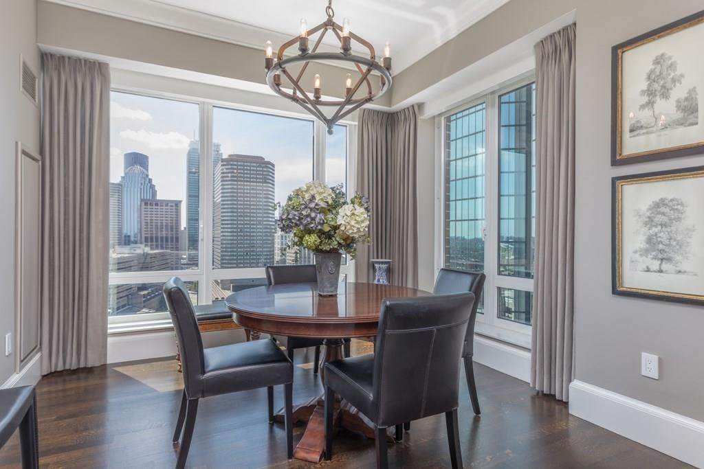 400 Stuart - Photo 1