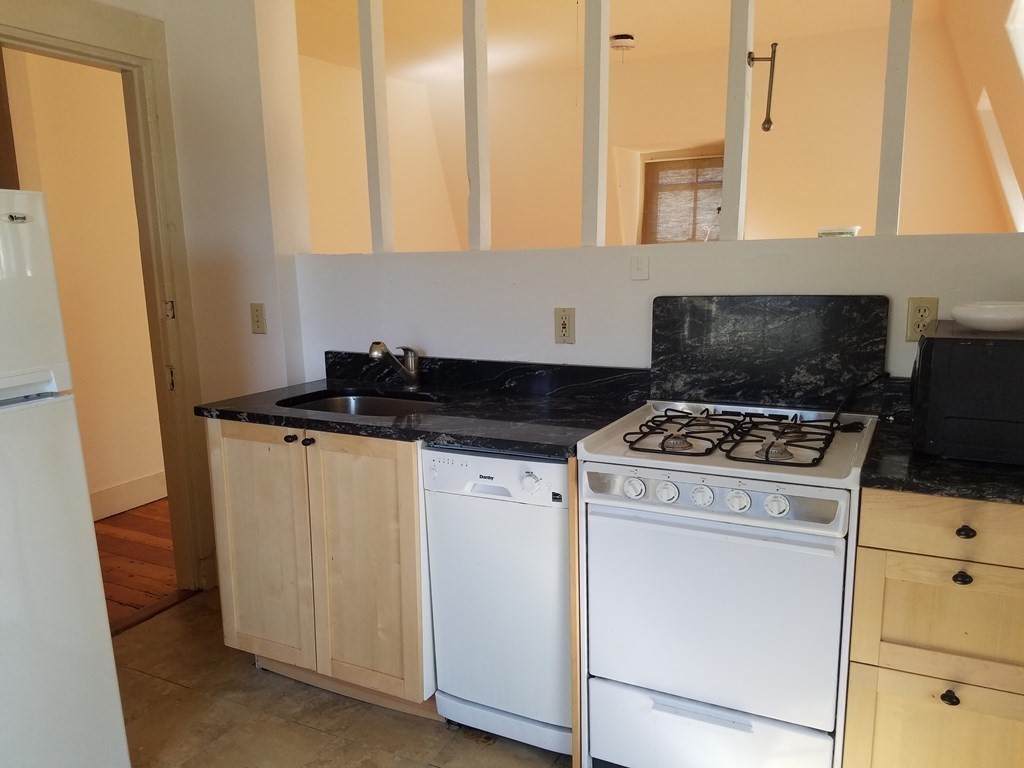 339 Broadway - Photo 1