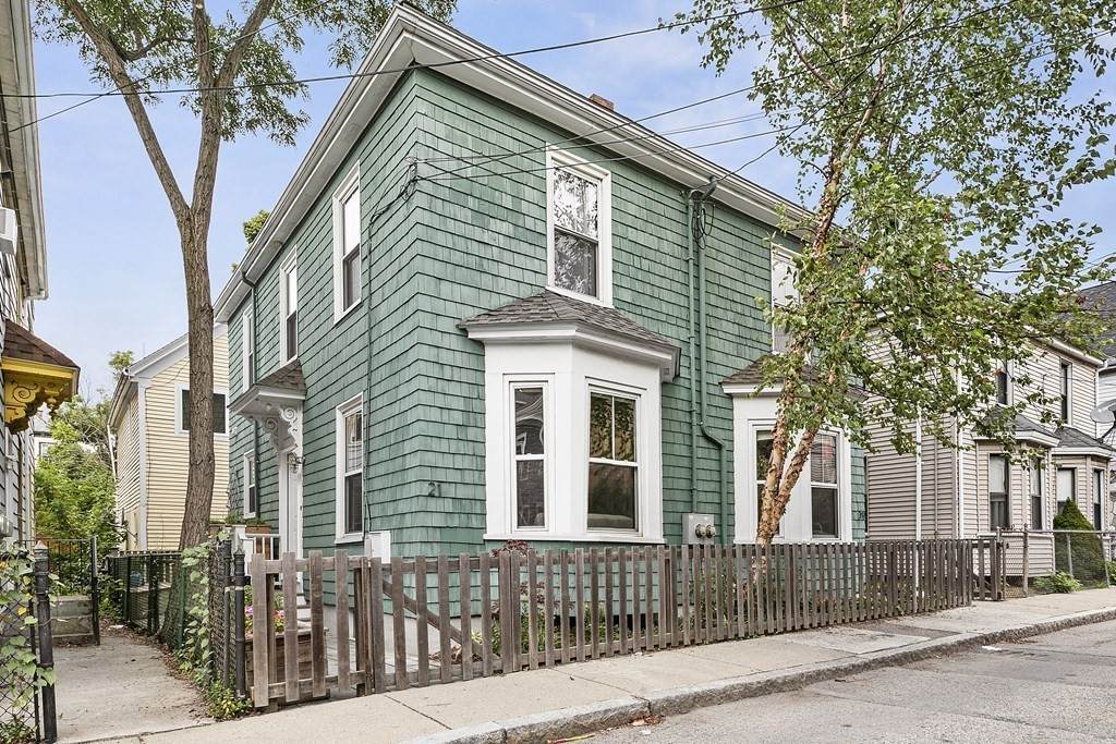 21 Andrew Street - Photo 1