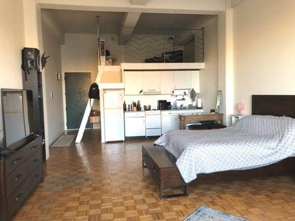 61 Brookline Avenue - Photo 1