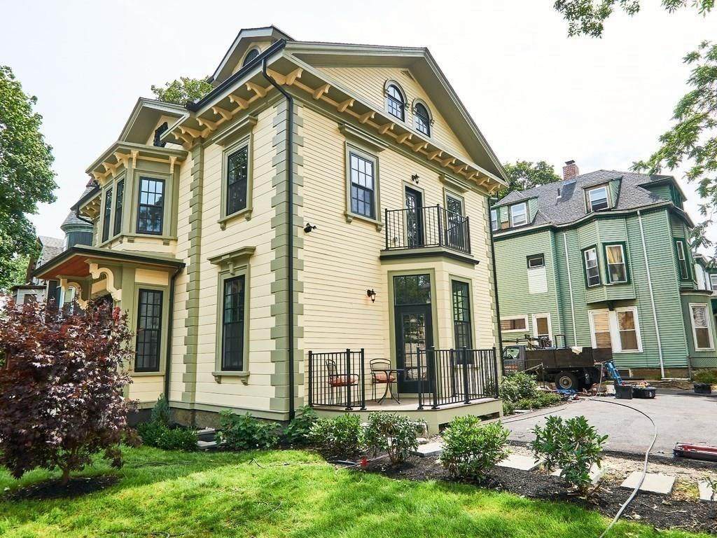 41 Winthrop St - Photo 1