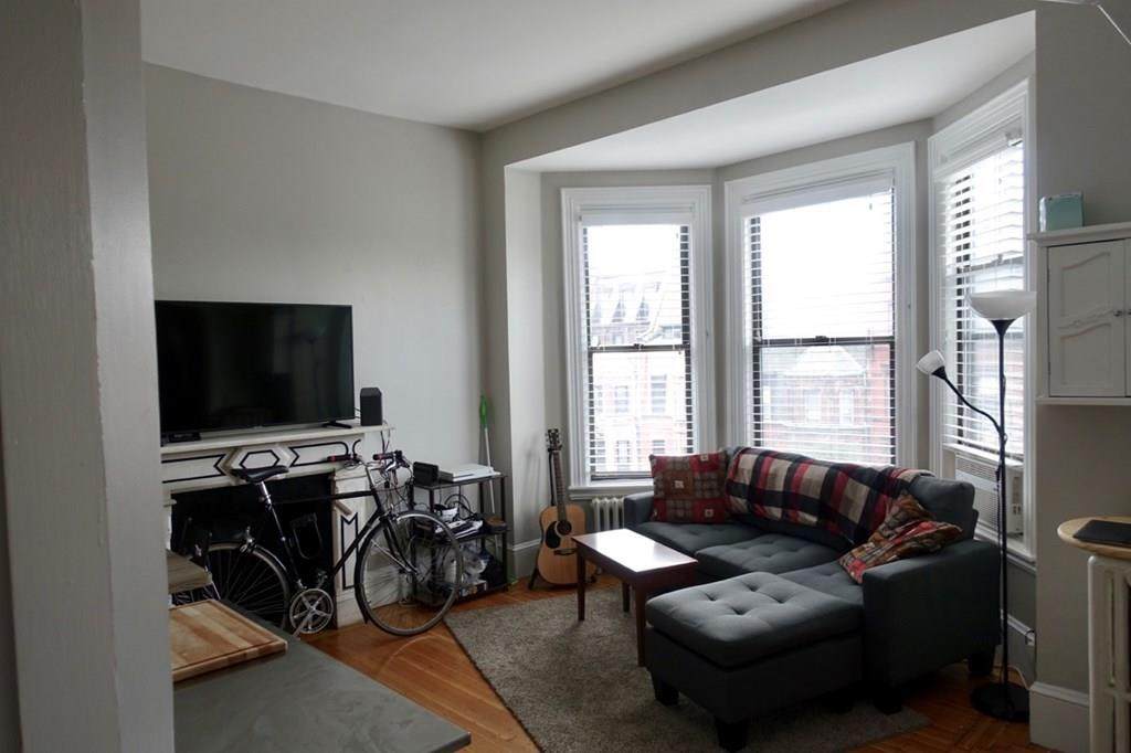 364 Marlborough Street - Photo 1