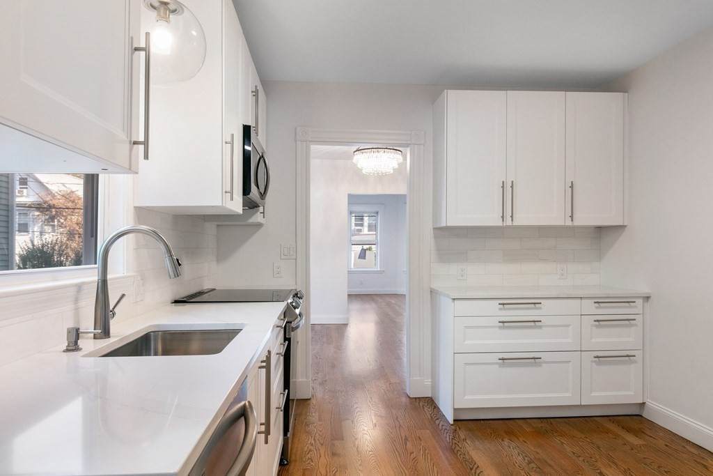 162 Albion Street - Photo 1