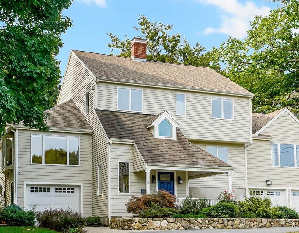 8 Larchmont Lane - Photo 1