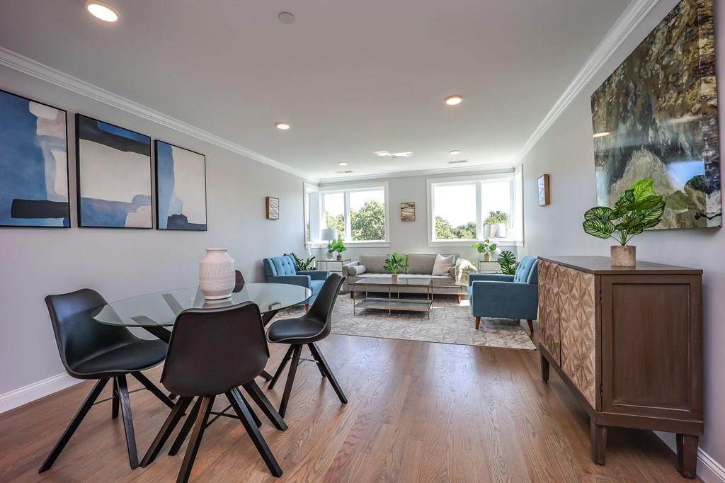 1400 Centre Street - Photo 1