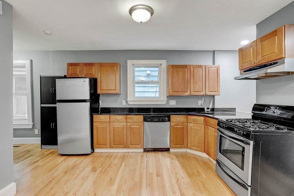 262 Western Ave - Photo 1