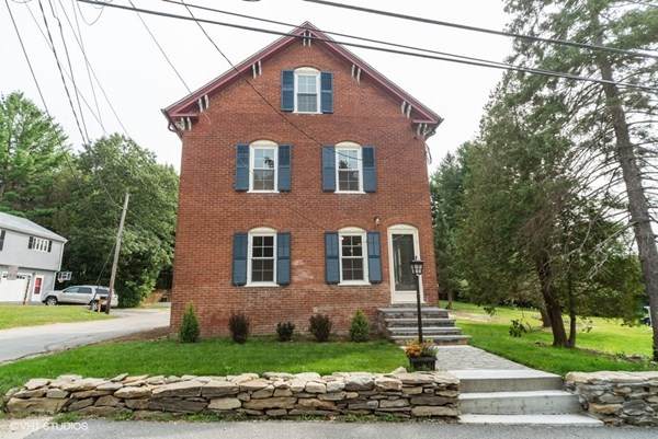 44 Clark Street - Photo 1