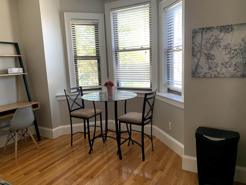 155 I Street - Photo 1