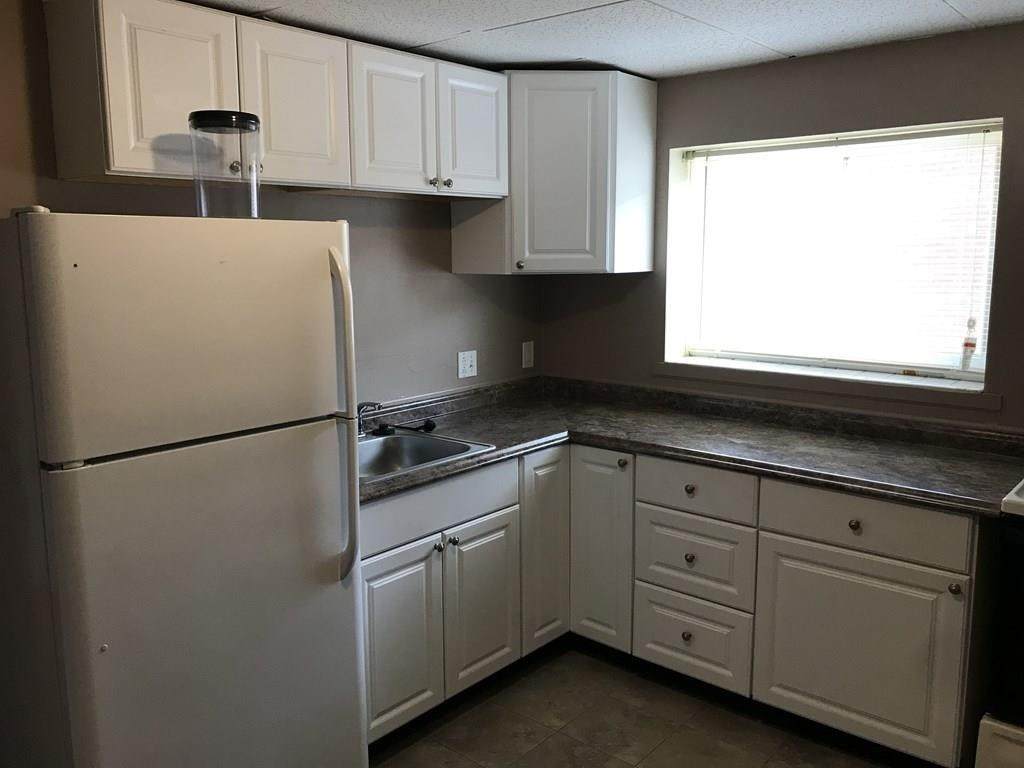 71 Hancock St - Photo 1