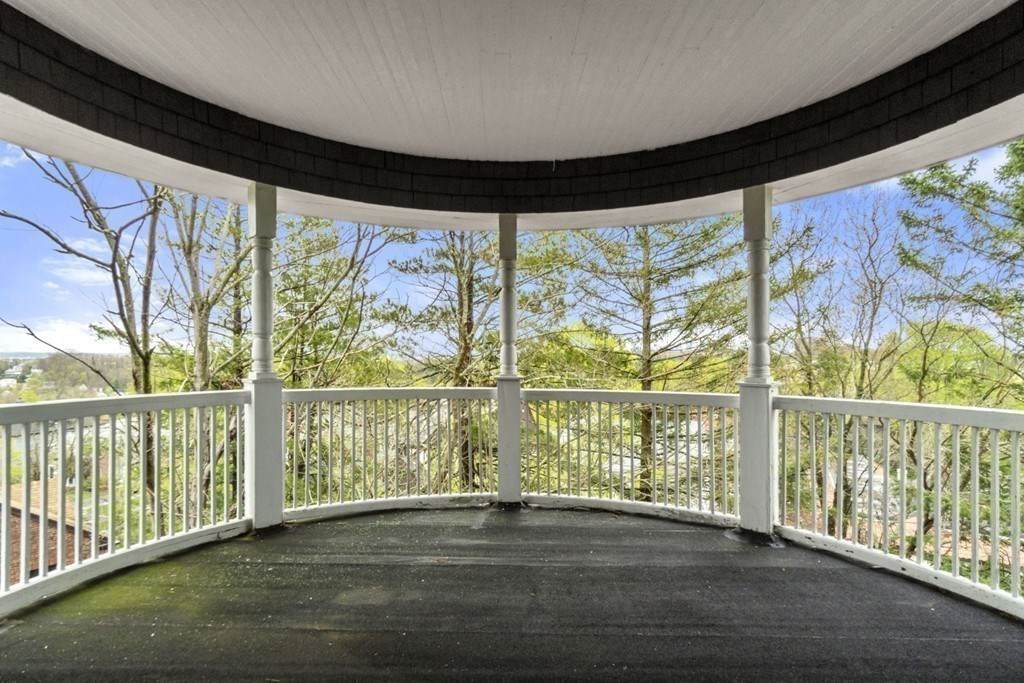 19 Waban Hill Rd - Photo 1