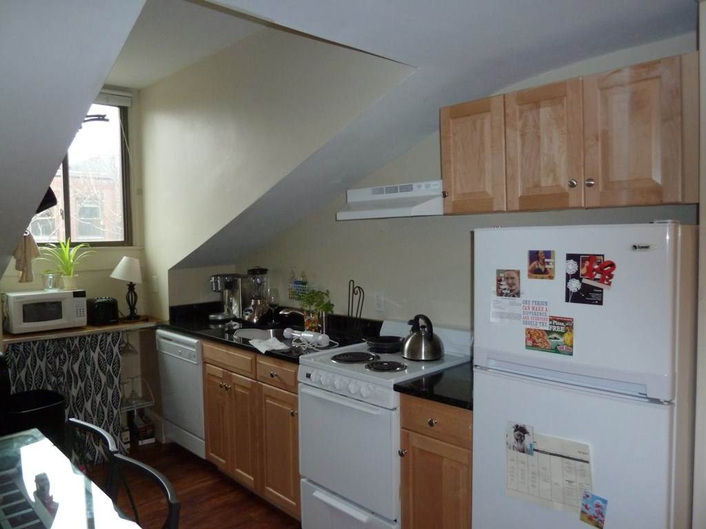 31 Gloucester - Photo 1