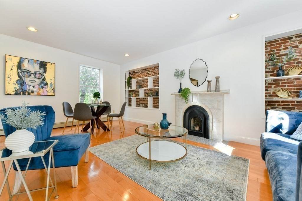 310 Harvard Street - Photo 1