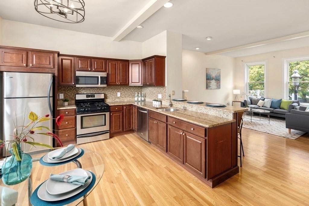 90 Washington Street - Photo 1