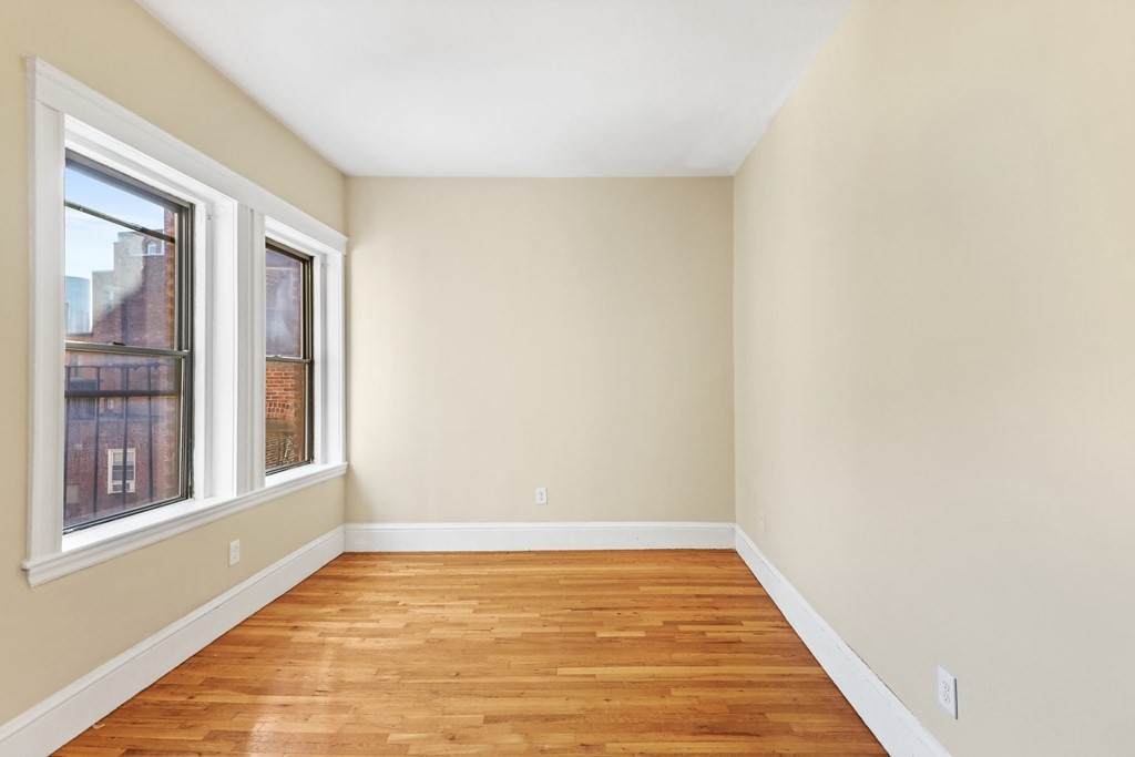 4 Fountain Place - Photo 1