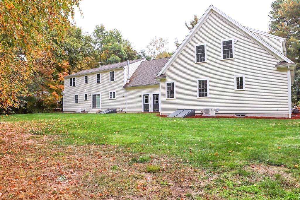 210 Chace St - Photo 1