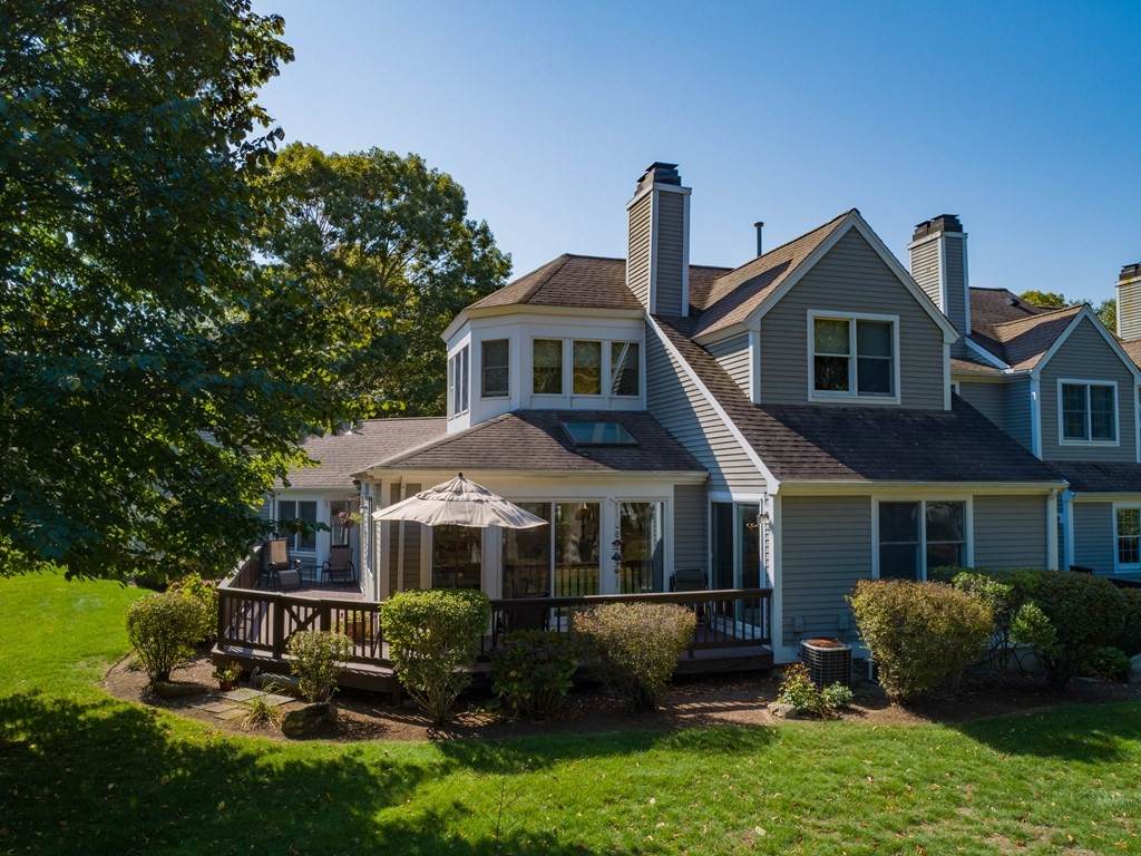 31 Hidden Bay Dr - Photo 1