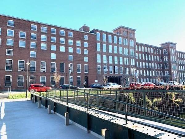 240 Jackson St - Photo 1