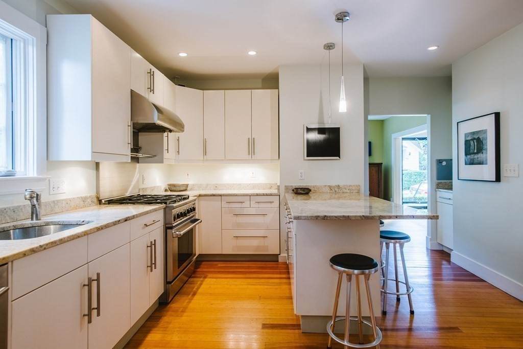 41 Jamaica St - Photo 1