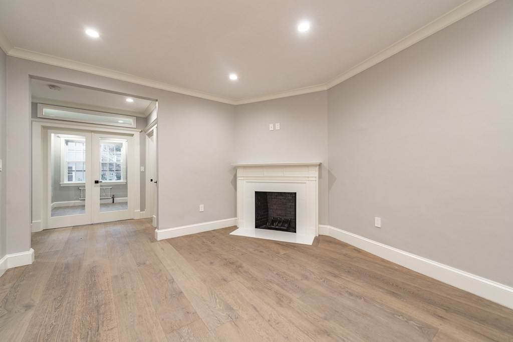 32 Shepard - Photo 1