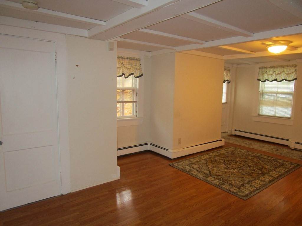 216 Irving Street - Photo 1