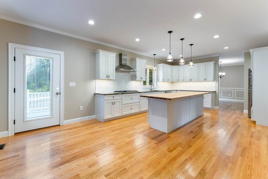 1503 Main St - Photo 1