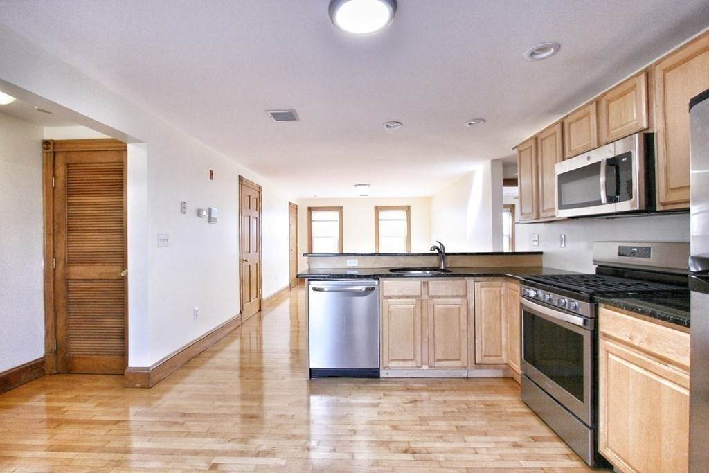 152-154 Gore Street - Photo 1