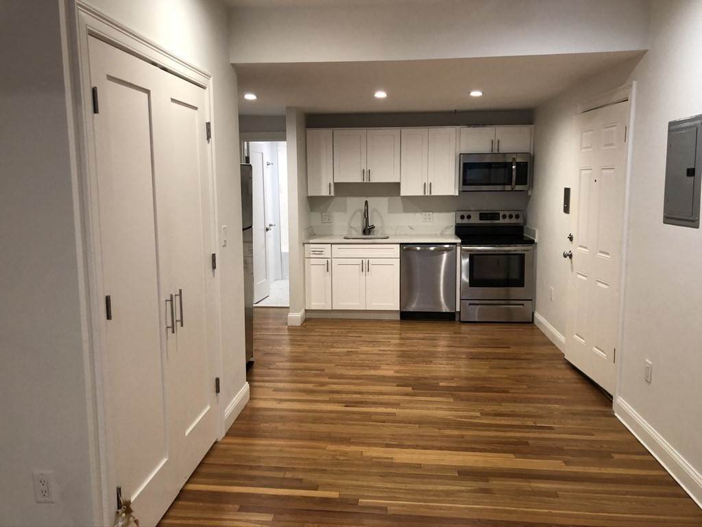 289 Beacon Street - Photo 1