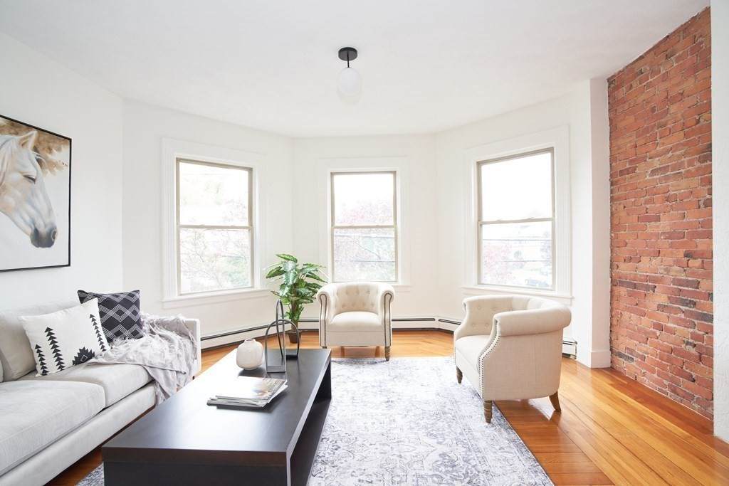 90 Boston Ave - Photo 1