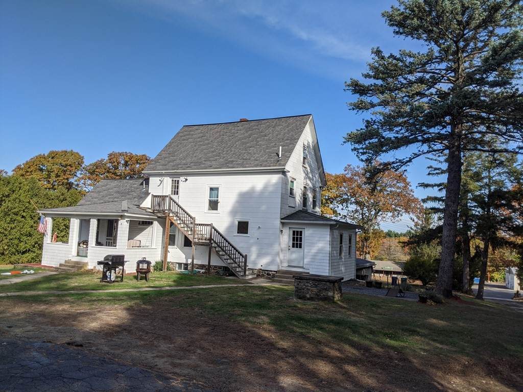 537 Boston Rd - Photo 1