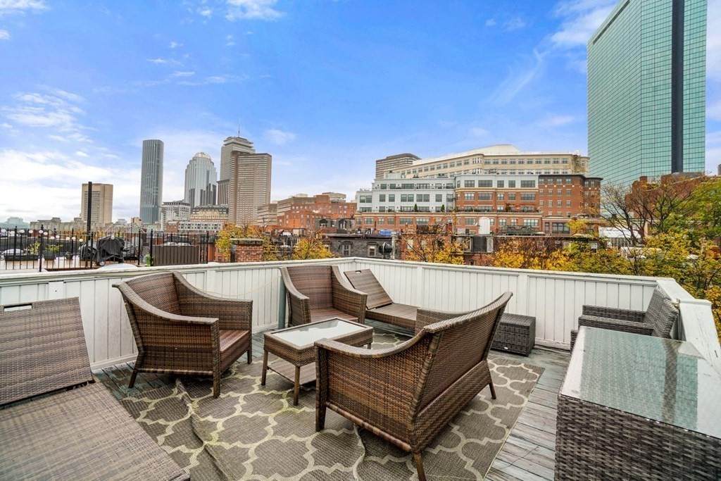 118 Chandler Street - Photo 1