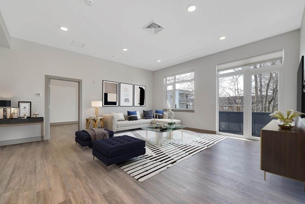 400 Mystic Ave - Photo 1