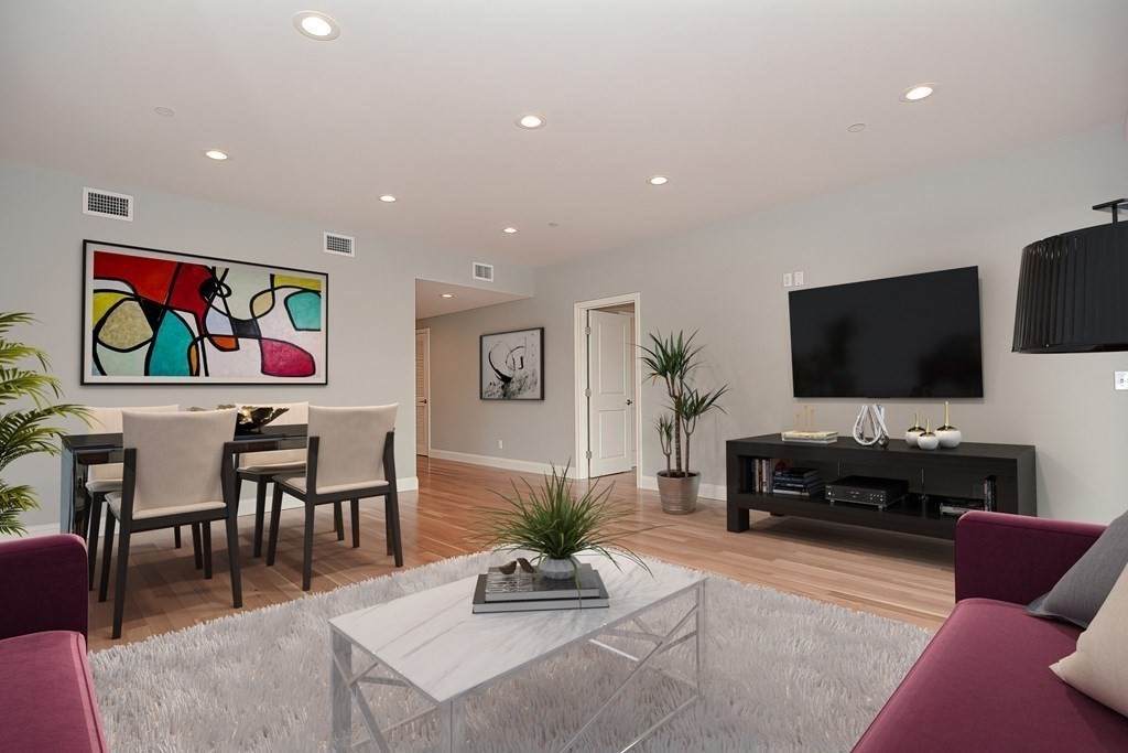 101 Heath Street - Photo 1