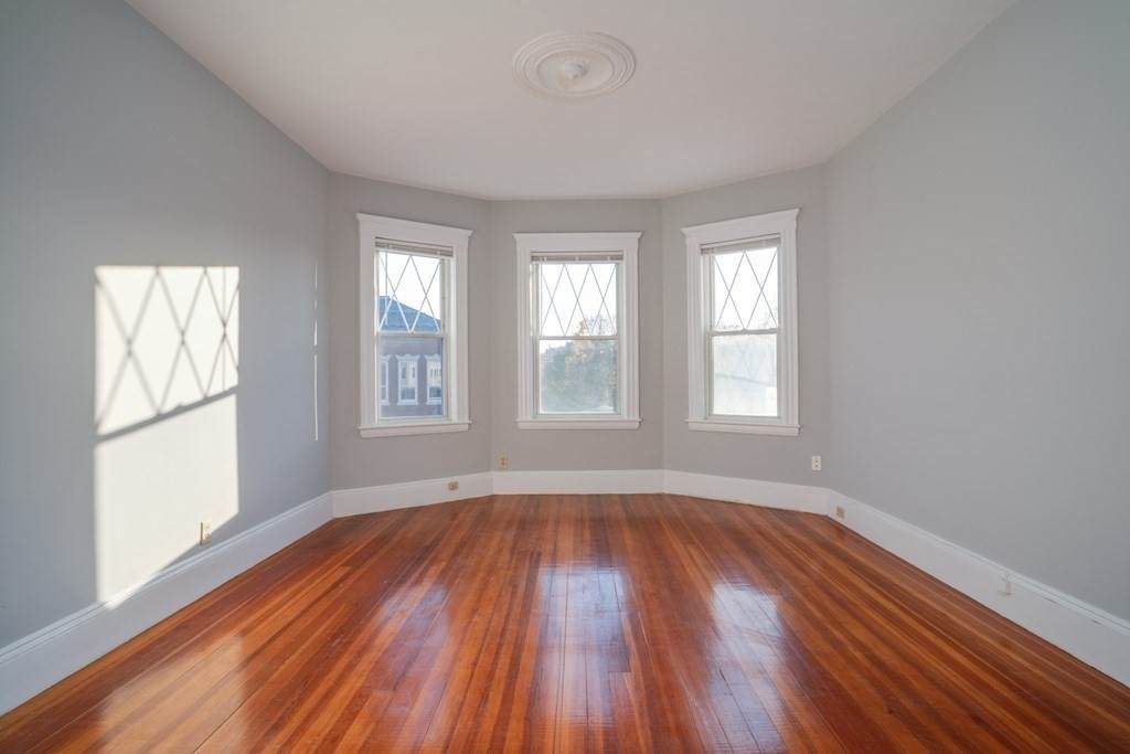 30 Roseclair Street - Photo 1
