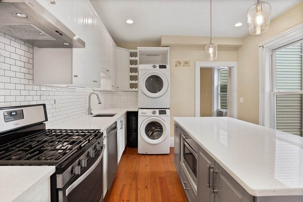 50 Florence St - Photo 1