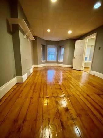100 Pleasant Street - Photo 1