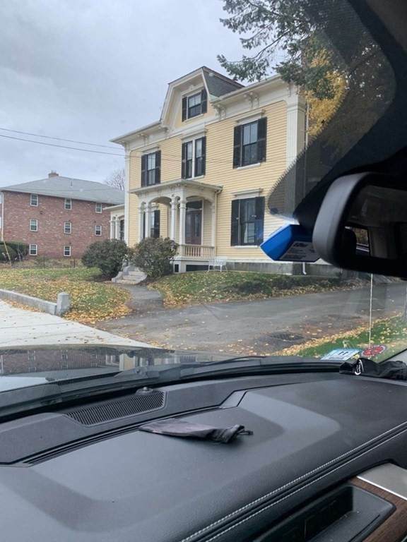 42 Highland St - Photo 1