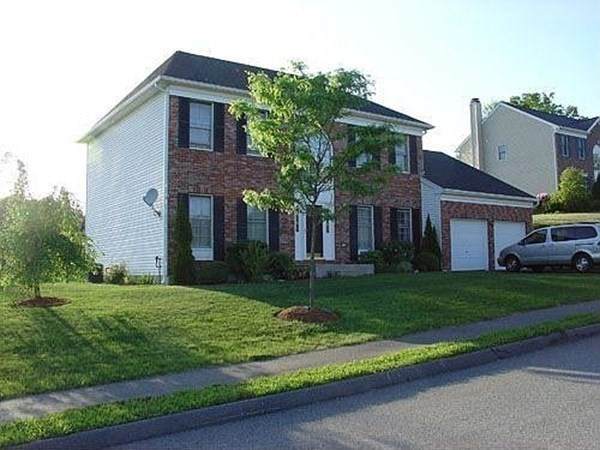 8 Elliot Cir - Photo 1
