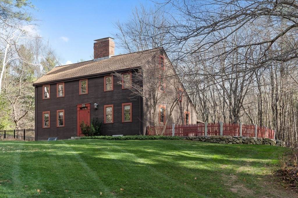 756 Main St - Photo 1
