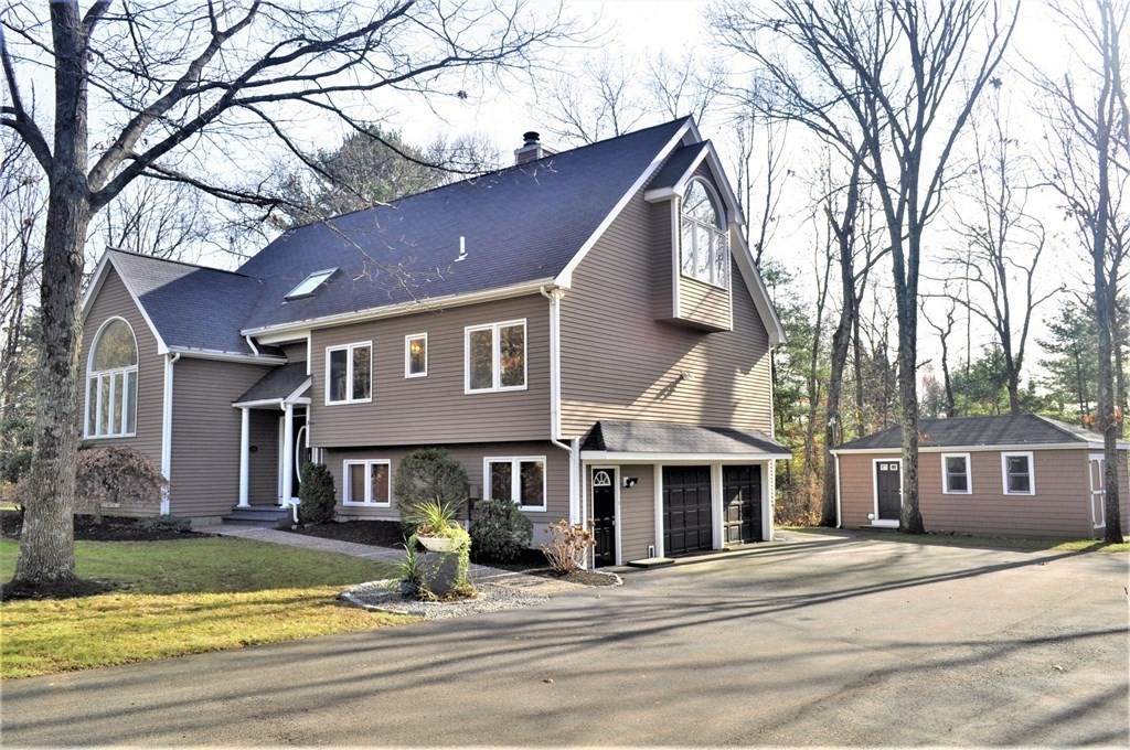 15 Strawberry Ln - Photo 1