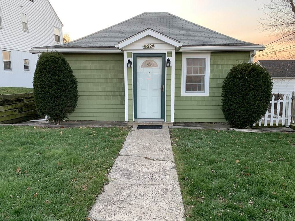 224 Harris Street - Photo 1