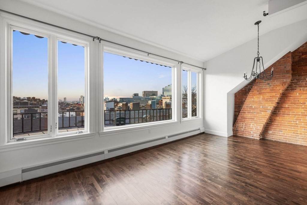 32 Hancock Street - Photo 1