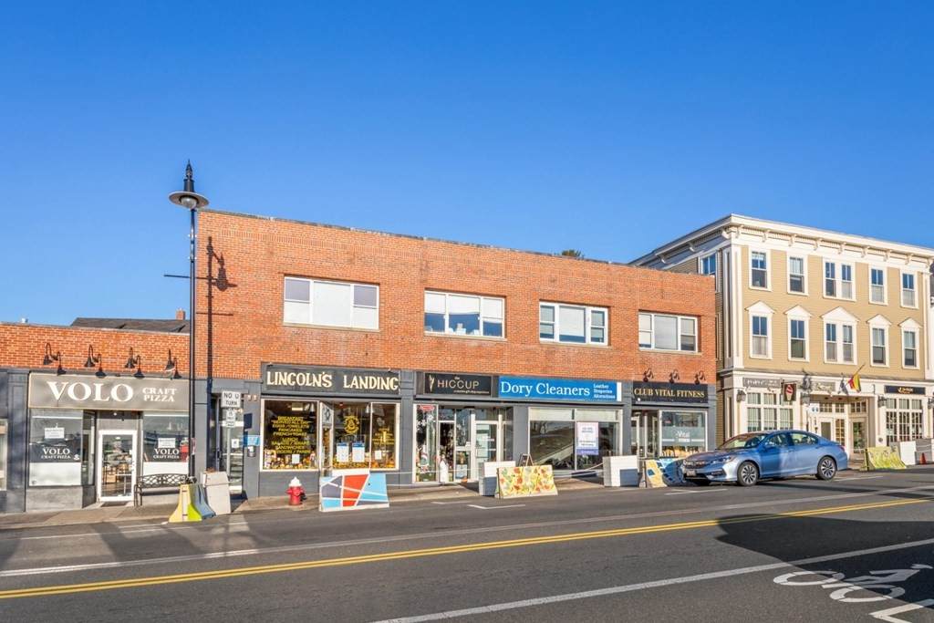 160 Humphrey Street - Photo 1