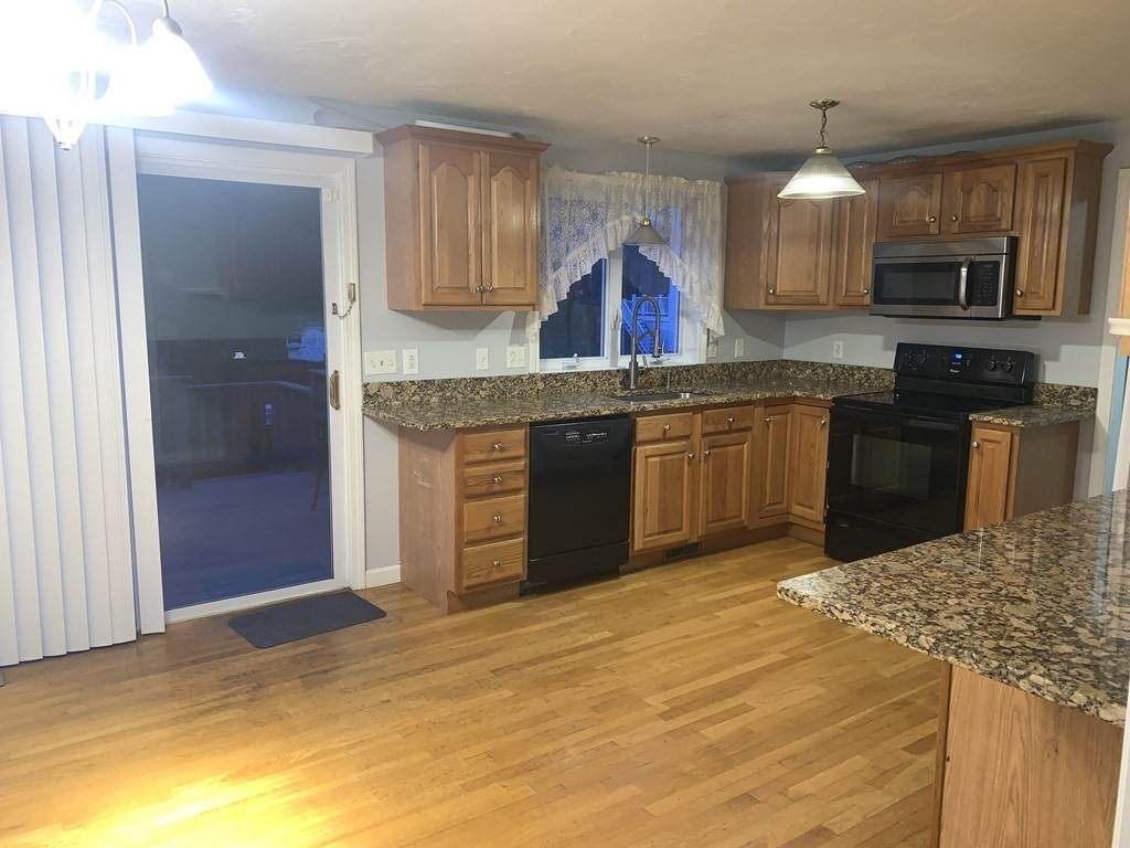 7 Carlys Way - Photo 1