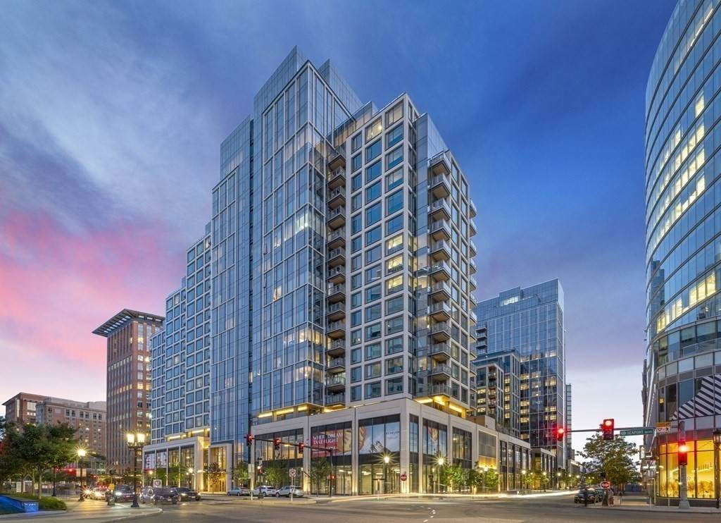 135 Seaport Boulevard - Photo 1