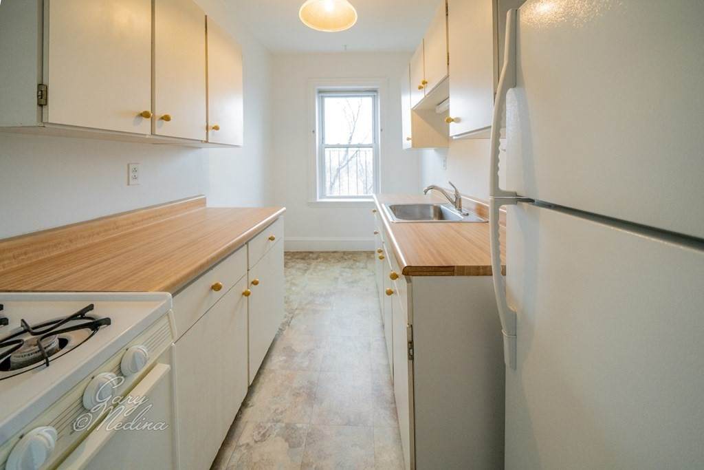 1666 Commonwealth Ave - Photo 1