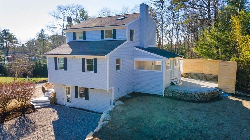 155 Scarlet Dr - Photo 1